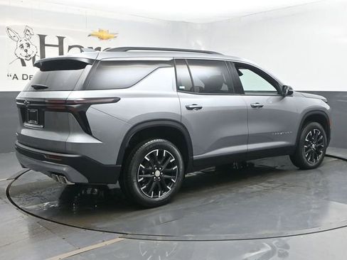 New 2026 Chevrolet Traverse LT image 29