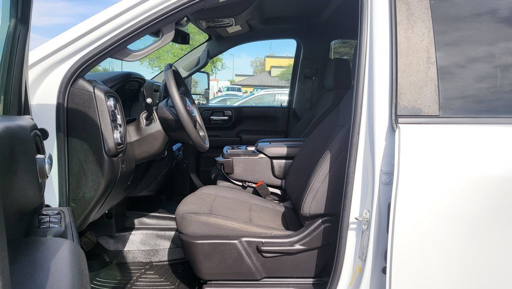 Used 2024 GMC Sierra 2500 Pro AWD/4WD image 24