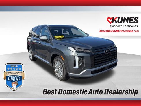 Used 2025 Hyundai Palisade SEL image 1