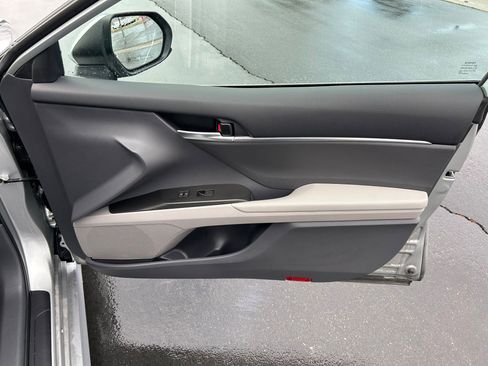 Used 2024 Toyota Camry LE image 25