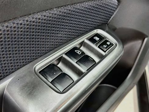 Used 2011 Subaru Forester 2.5X w/ Popular Equipment Group 1B AWD/4WD image 17