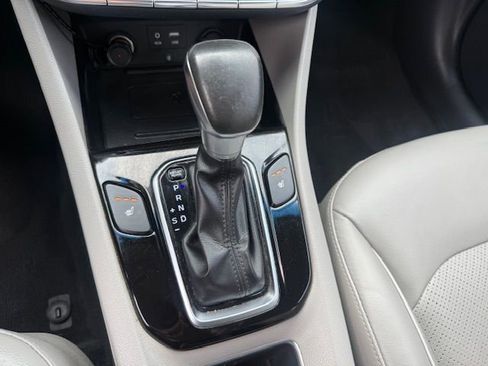 Used 2019 Hyundai Ioniq Limited w/ Ultimate Package 02 image 8