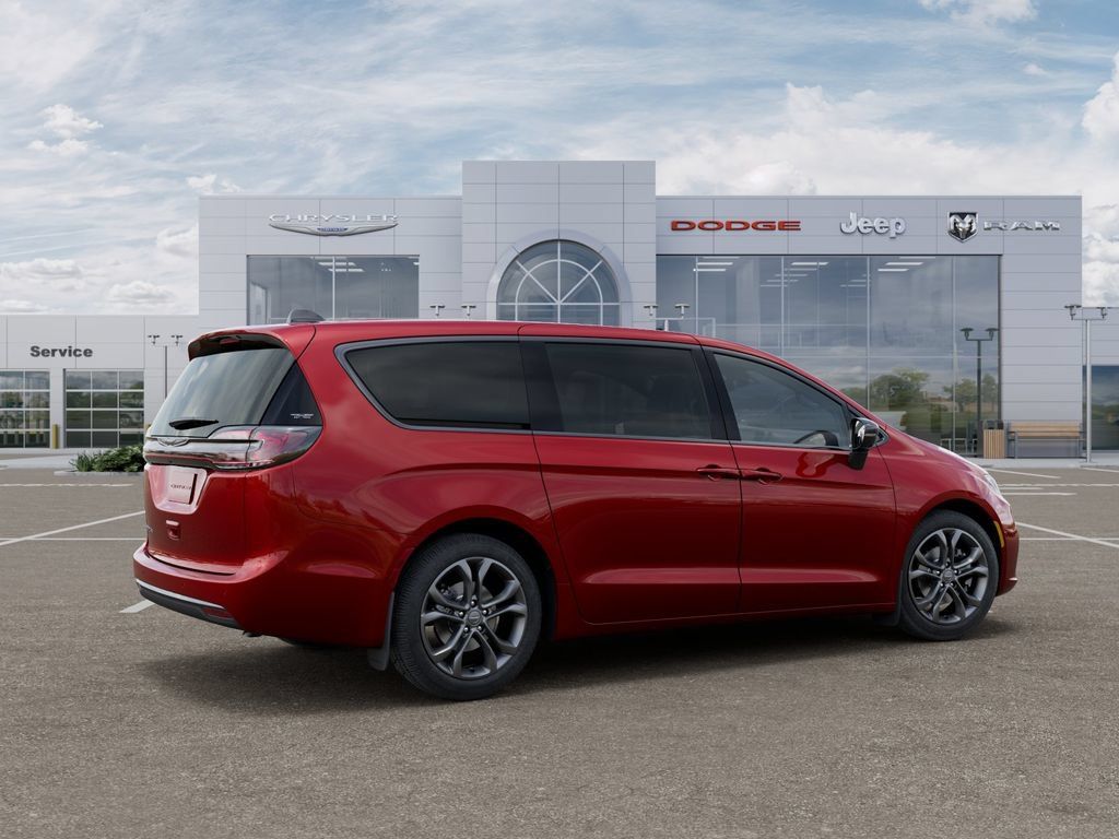New 2026 Chrysler Pacifica Select FWD image 4