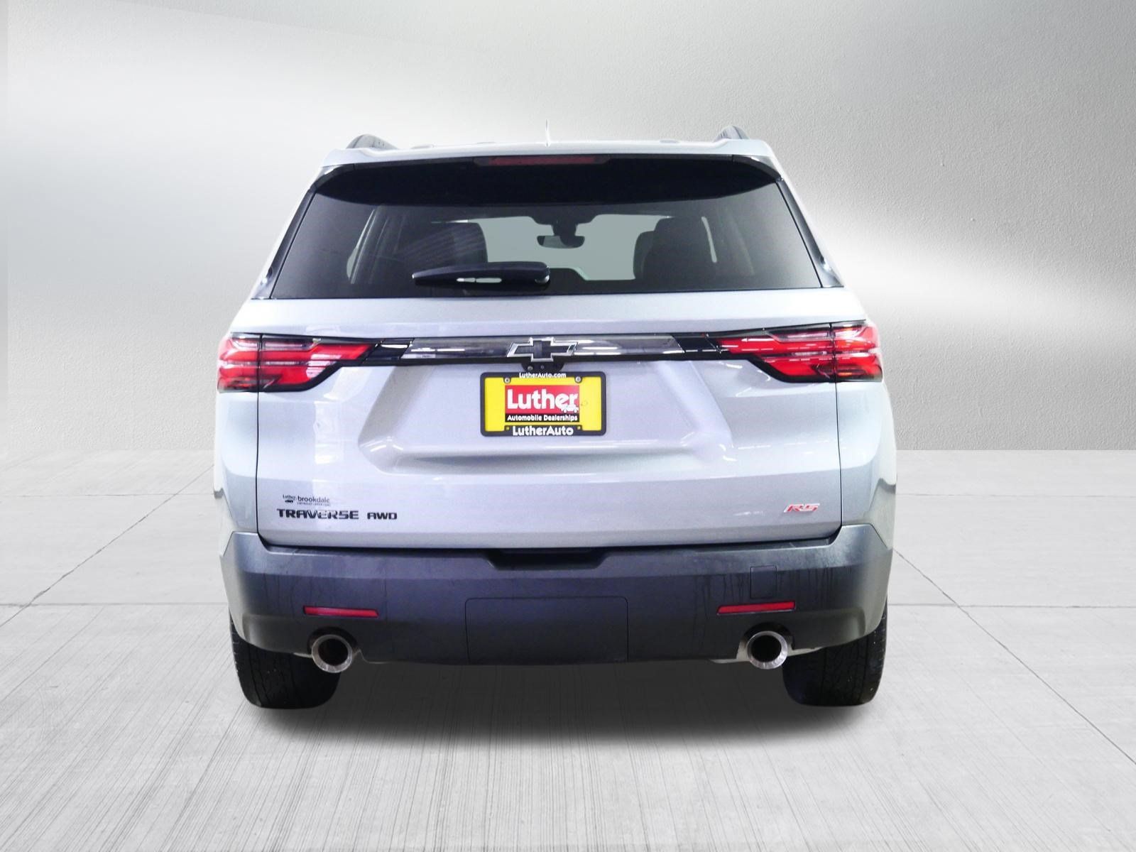 Used 2023 Chevrolet Traverse RS AWD/4WD image 6