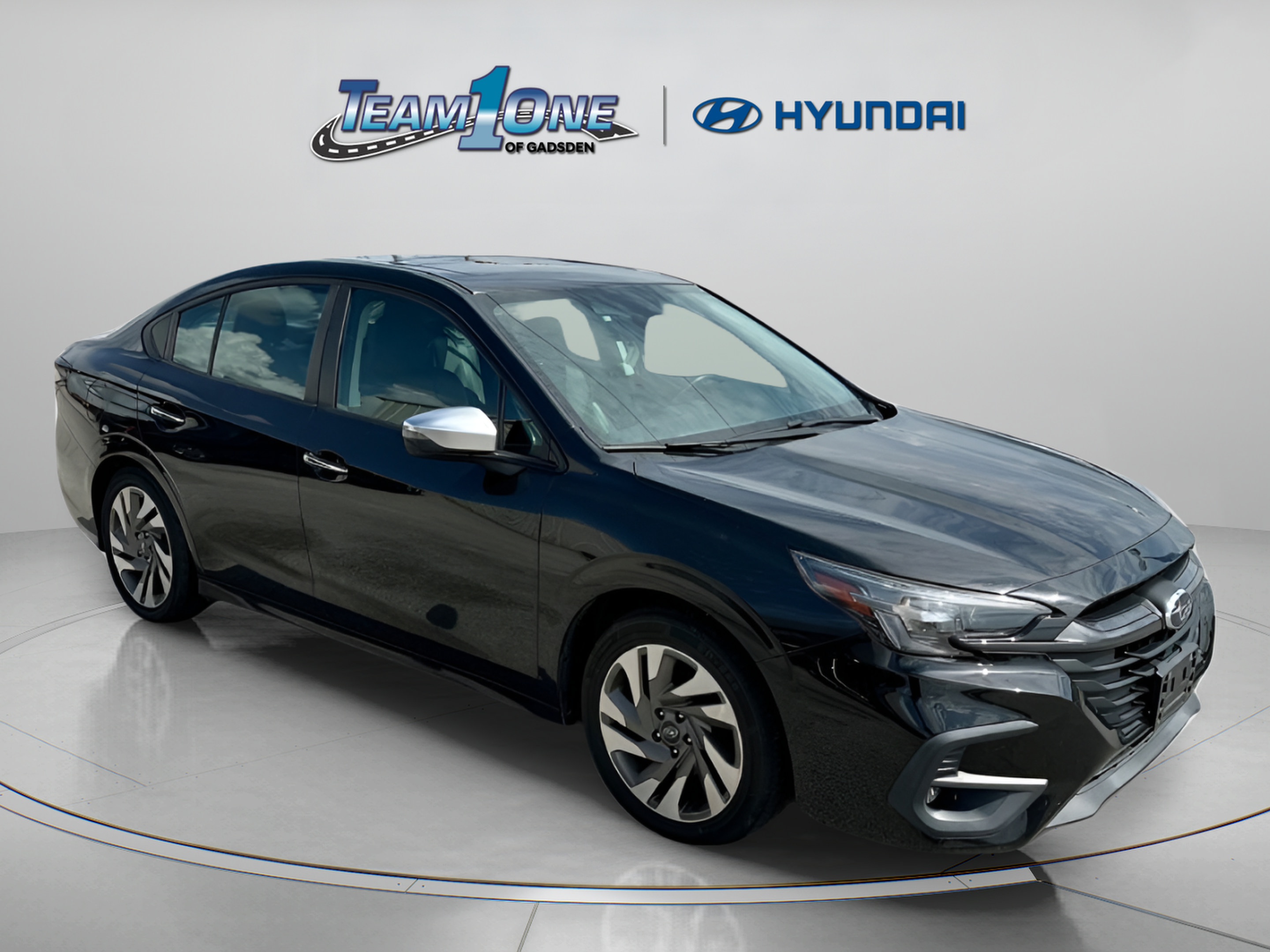 Used 2024 Subaru Legacy Touring XT AWD/4WD image 2