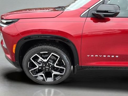 Used 2025 Chevrolet Traverse High Country w/ LPO, Floor Liner Package image 35