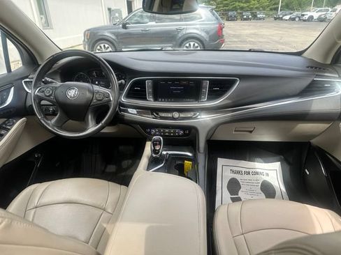 Used 2020 Buick Enclave Premium w/ Sun and Sites Package AWD/4WD image 15