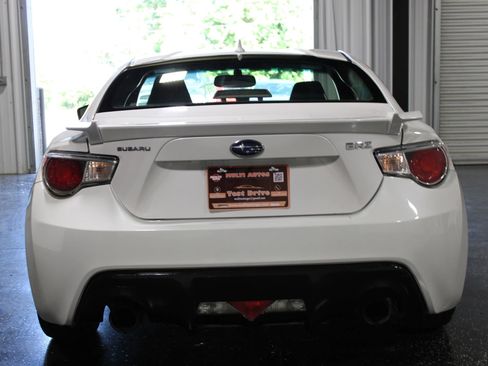 Used 2015 Subaru BRZ Limited w/ Popular Package #1B RWD image 4