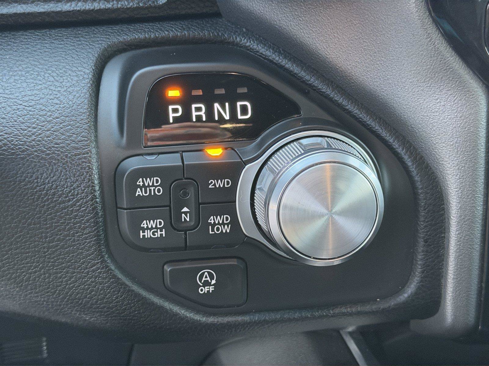 Used 2026 RAM 1500 Laramie AWD/4WD image 32
