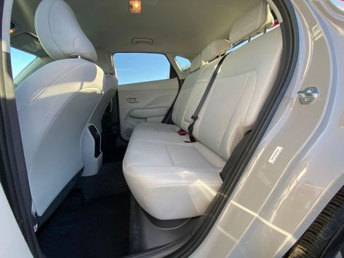 Used 2025 Hyundai Kona SEL image 37