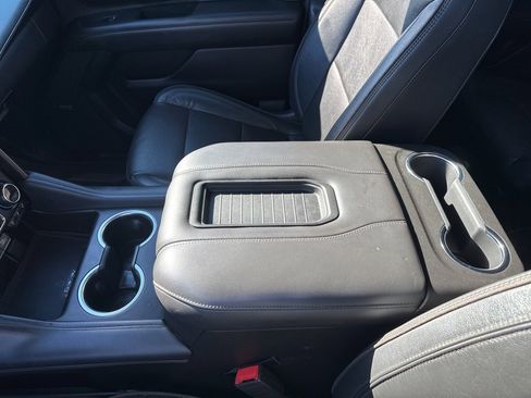 Used 2021 Chevrolet Suburban High Country w/ Premium Package image 57