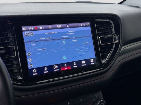 Used 2022 Dodge Durango R/T w/ Blacktop Package image 17