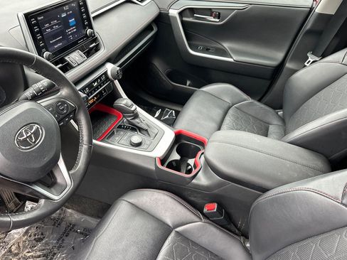Used 2020 Toyota RAV4 TRD Off-Road w/ TRD Off-Road Weather Package AWD/4WD image 7
