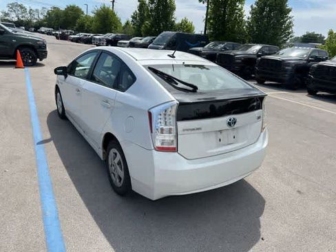Used 2010 Toyota Prius Five FWD image 12