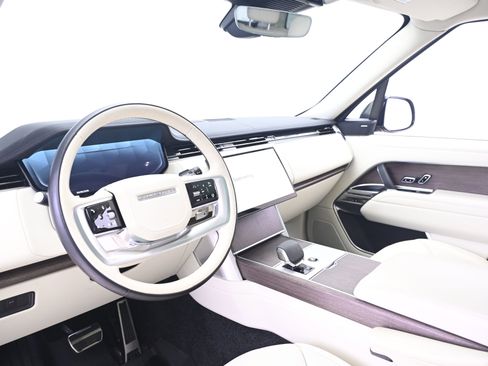 Used 2024 Land Rover Range Rover SE AWD/4WD image 28