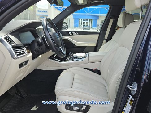 Used 2019 BMW X5 xDrive40i w/ Convenience Package AWD/4WD image 10