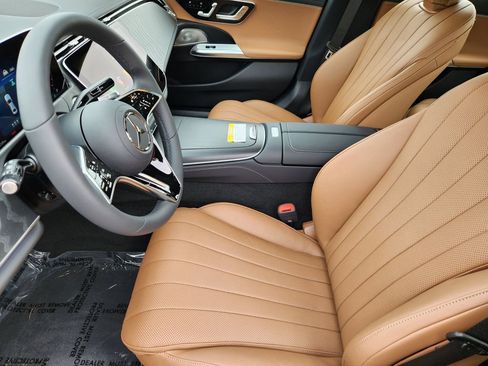 New 2026 Mercedes-Benz E 350 4MATIC Sedan image 12