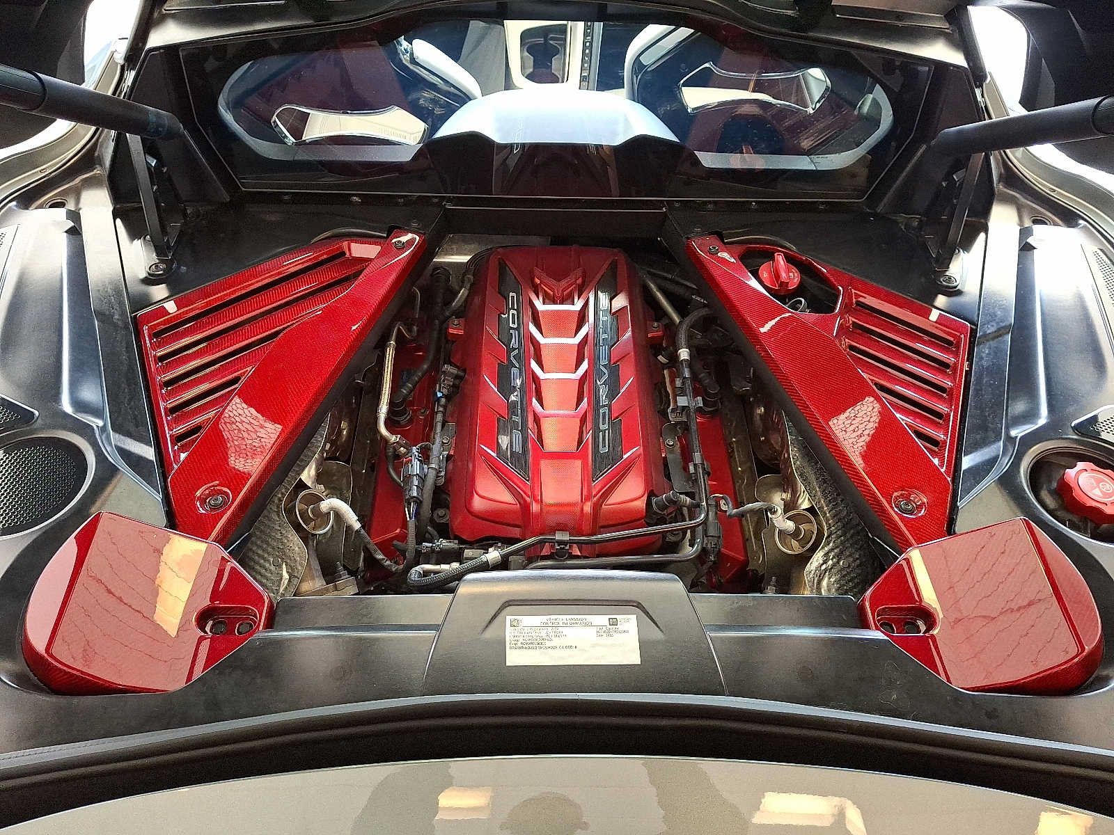 Used 2024 Chevrolet Corvette Stingray Preferred Cpe w/ Battery Protection Package RWD image 27