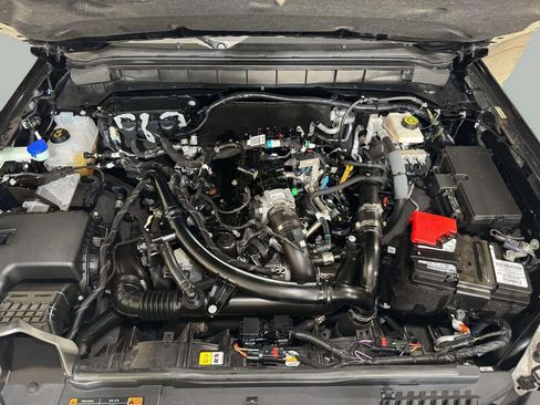Used 2024 Ford Bronco Outer Banks AWD/4WD image 29