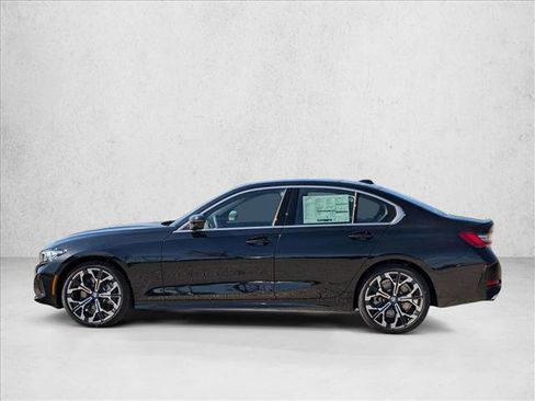 New 2026 BMW 330i xDrive Sedan w/ Convenience Package image 5