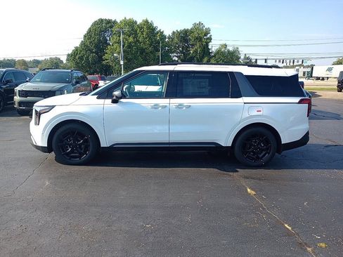 New 2026 Kia Carnival SX w/ SX Dark Edition Package image 4