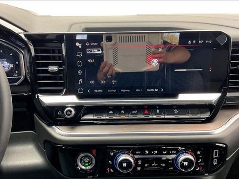 Used 2023 GMC Sierra 1500 SLT w/ SLT Premium Package image 5