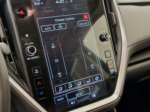 Used 2024 Subaru Crosstrek 2.0i Premium image 23