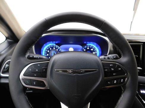 New 2026 Chrysler Voyager LX image 15