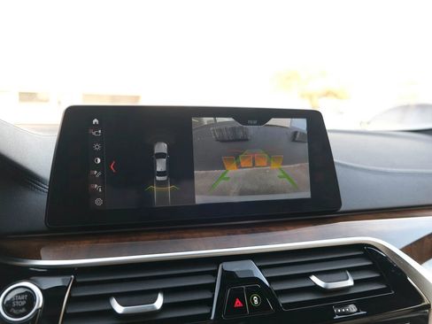 Used 2018 BMW 540i image 41