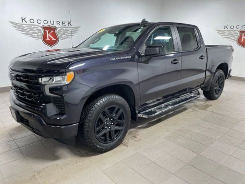 Used 2023 Chevrolet Silverado 1500 RST w/ Protection Package image 3