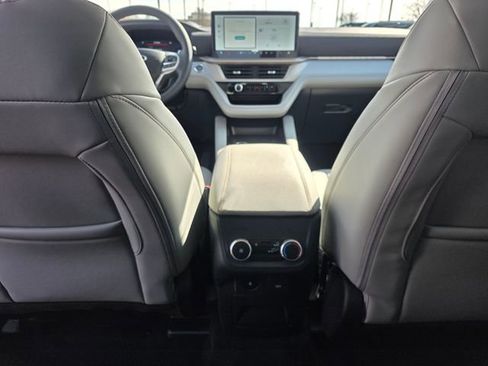 New 2026 Ford Explorer Active image 51