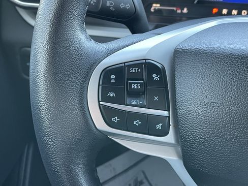Used 2023 Ford Explorer XLT w/ Equipment Group 202A image 20