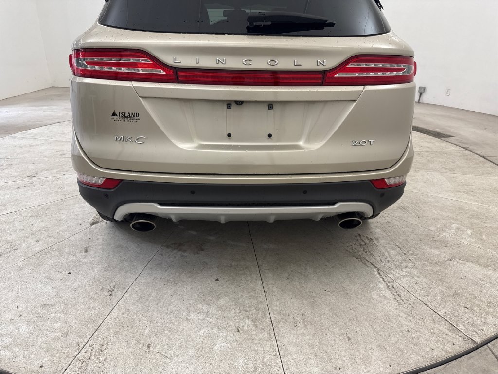 Used 2017 Lincoln MKC Reserve FWD image 26