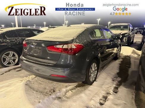 Used 2016 Kia Forte LX w/ LX Popular Plus Package image 2