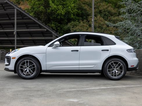 New 2026 Porsche Macan S AWD/4WD image 2