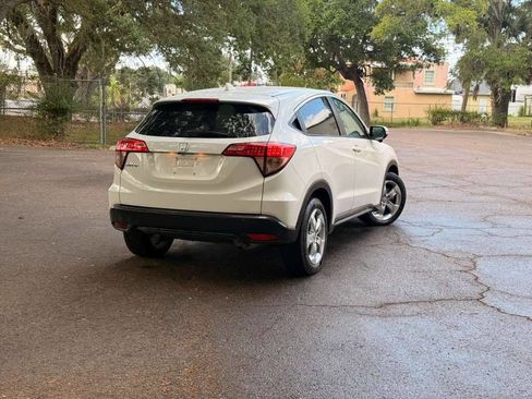Used 2016 Honda HR-V EX image 5