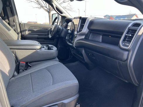 Used 2024 RAM 2500 Big Horn w/ Safety Group image 12