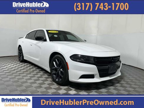 Used 2023 Dodge Charger SXT w/ Blacktop Package RWD image 1