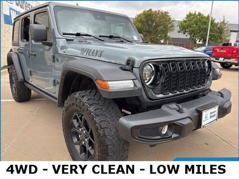 Used 2024 Jeep Wrangler Willys image 2