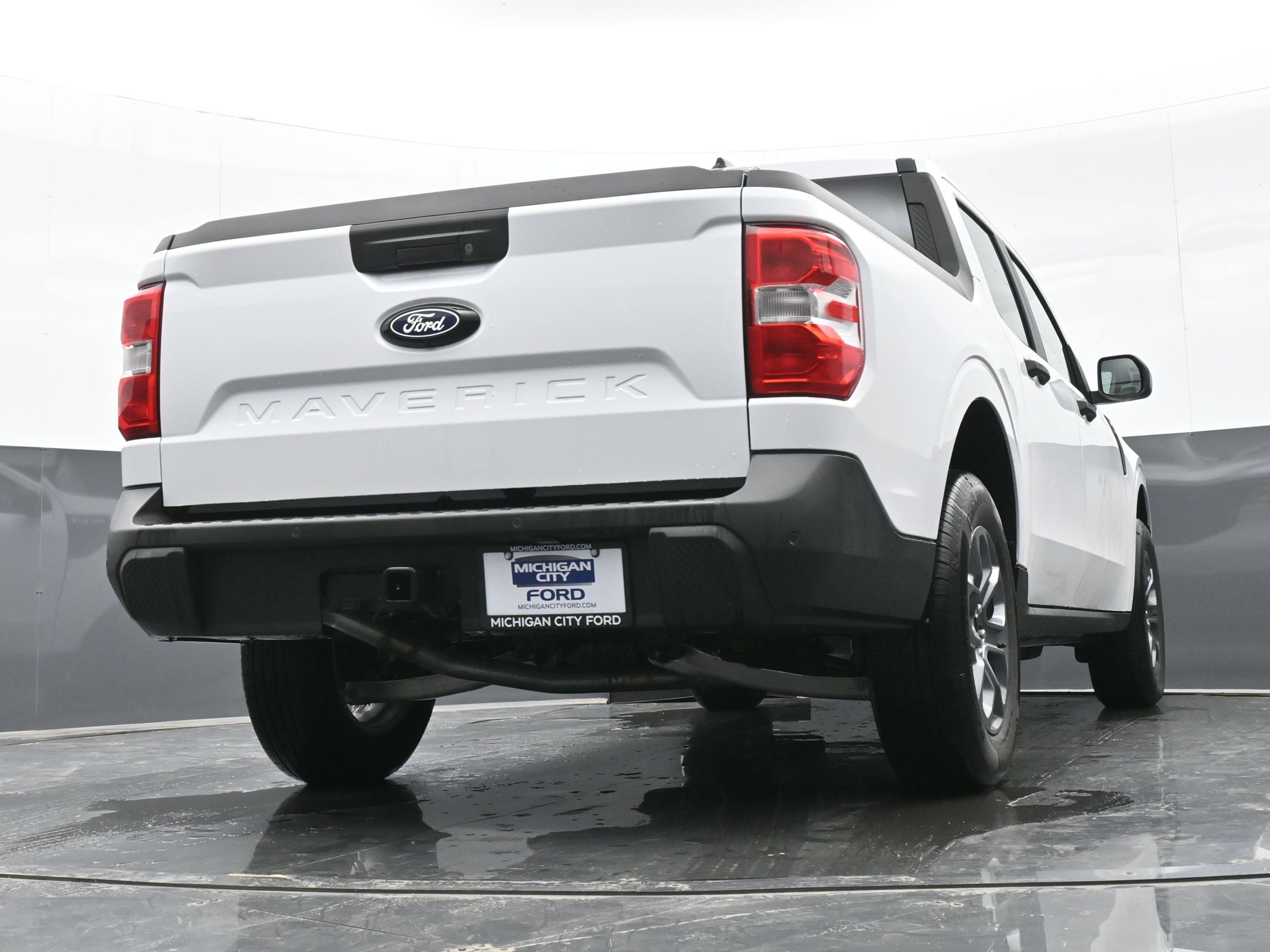 Used 2025 Ford Maverick XLT w/ Equipment Group 301A AWD/4WD image 42