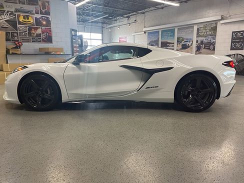 New 2025 Chevrolet Corvette Z06 image 4