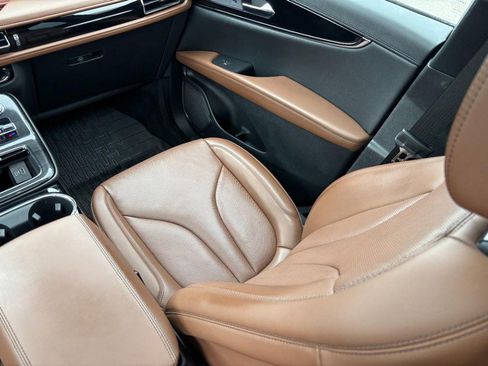 Certified 2023 Lincoln Nautilus Reserve w/ Equipment Group 201A image 14