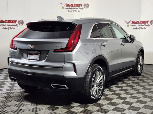 Used 2024 Cadillac XT4 Premium Luxury image 9