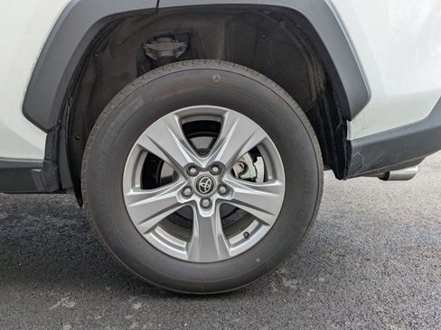 Used 2025 Toyota RAV4 XLE image 13