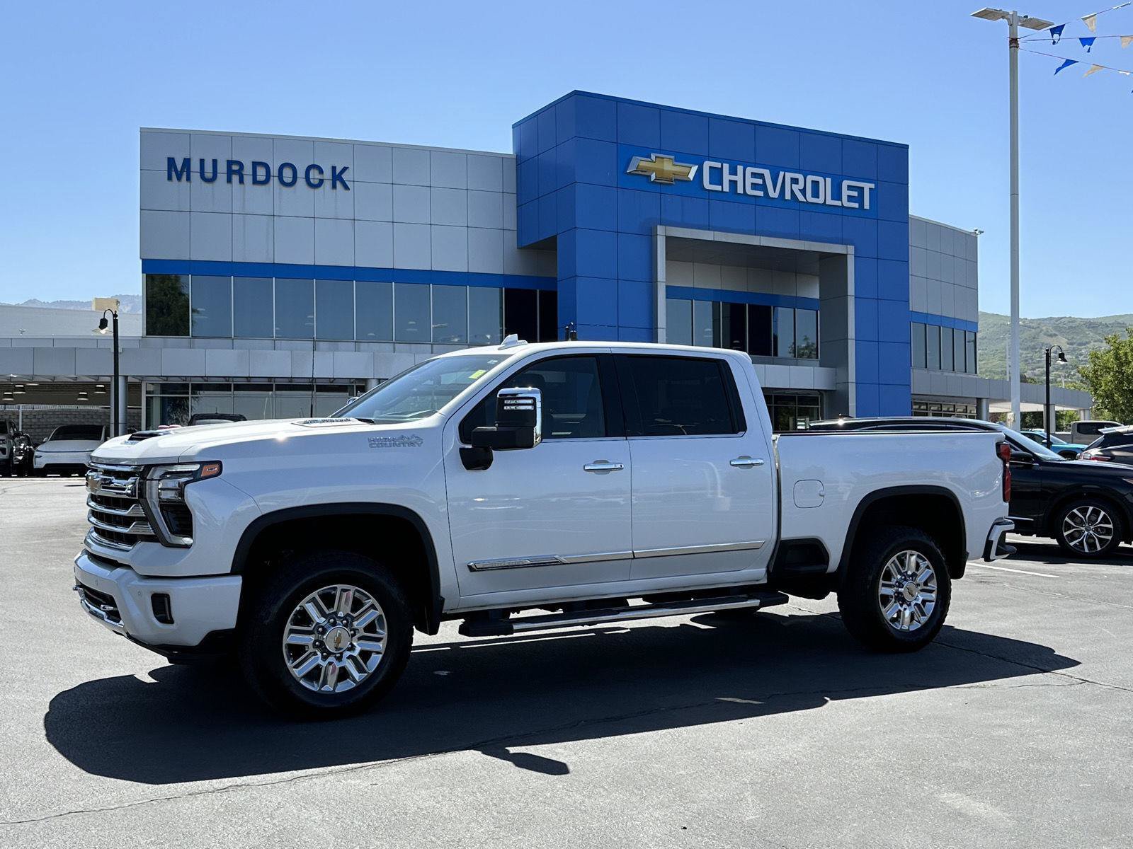Certified 2025 Chevrolet Silverado 2500 High Country w/ High Country Premium Package AWD/4WD image 1