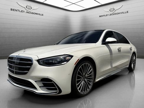 Used 2023 Mercedes-Benz S 500 4MATIC image 12