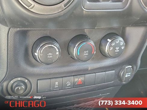Used 2016 Jeep Wrangler Unlimited Sport w/ Quick Order Package 24S AWD/4WD image 27