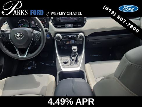 Used 2022 Toyota RAV4 XLE Premium AWD/4WD image 11