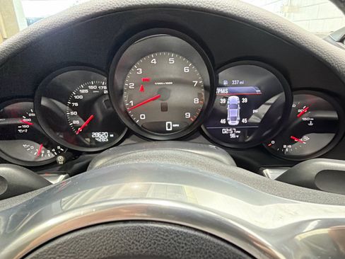 Certified 2014 Porsche 911 Carrera S RWD image 36