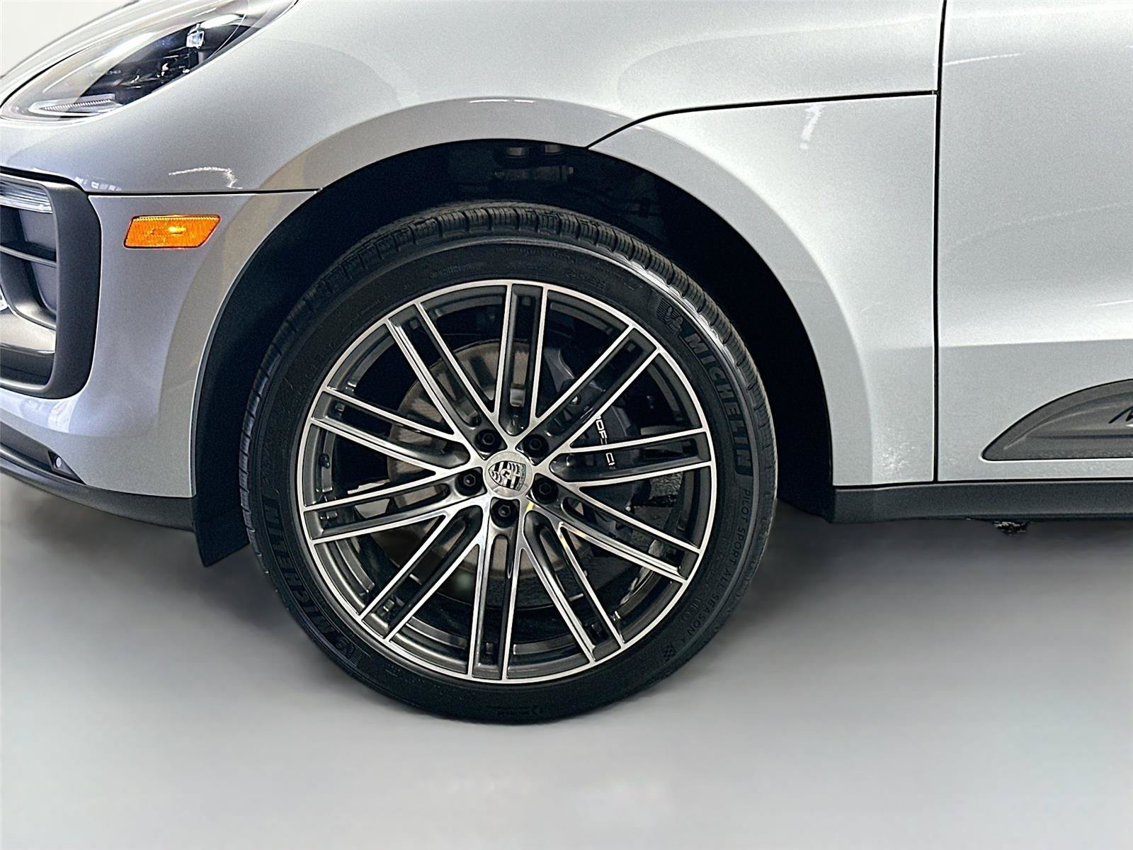 Used 2026 Porsche Macan Turbo AWD/4WD image 11